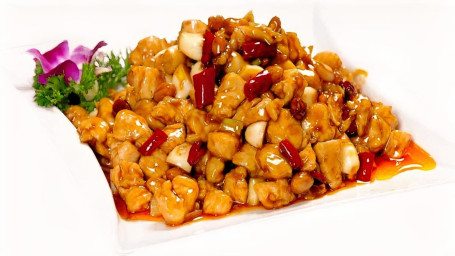 Kungpao Chicken (Spicy Chicken Thigh With Peanuts) Gōng Bào Jī Dīng
