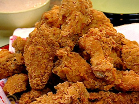 Crispy Breaded Chicken Wings