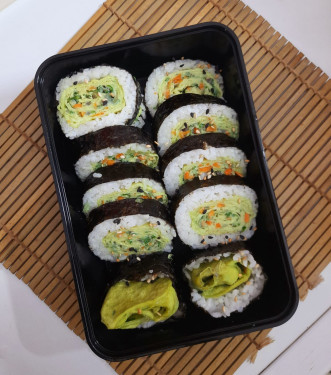 Korean Egg Roll Kimbap