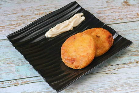 Masala Mumbai Wada With Cheese Sauce (2 Pcs)