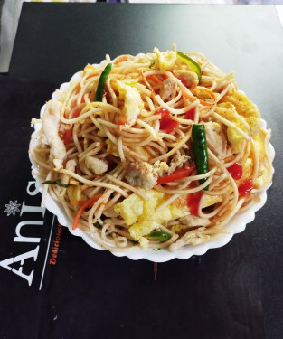 Egg Chicken Chowmein Hakka Noodles