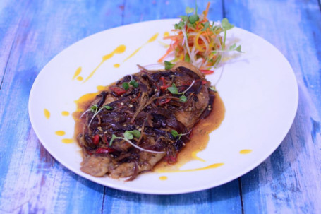 Steamed Whole Sea Bass With Ginger And Soya