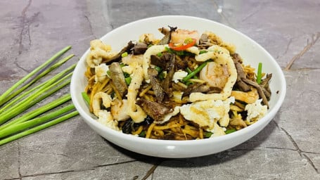 Mixed Meat Thai Style Spicy Noodle