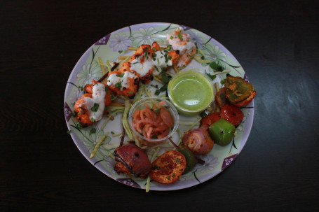 Chicken Pesowari Tikka