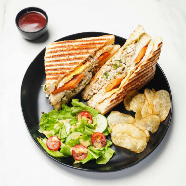 Cafe H Club Sandwich