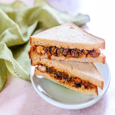 Chettinad Chicken Sandwich