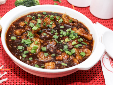 Cauliflower In Pepper Gravy