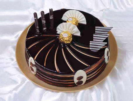 Rocher Truffle Cake (500 Gms)