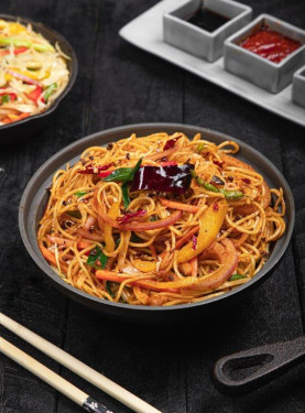 Veg Schezwan Noodle (Serves 1 2)