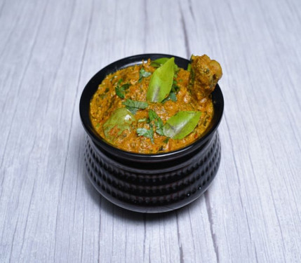 Giongura Chicken Curry