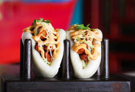 Crispy Spicy Fish Bao (2 Pcs)