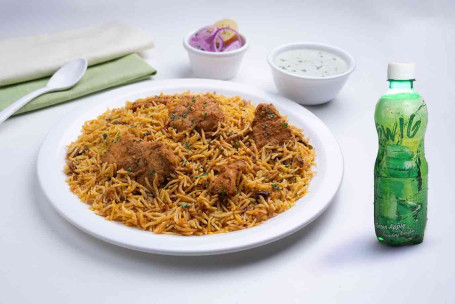 Combo De Bebida Hyderabadi Pollo Dum Biryani