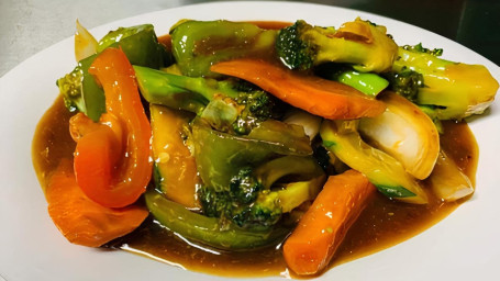 71. Mix Vegetables With Oyster Sauce