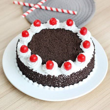 Eggless Black Forest Cake (500G)