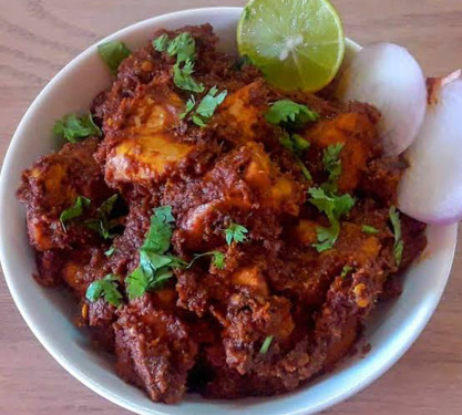 Chicken Sukka (Pepper Fry)