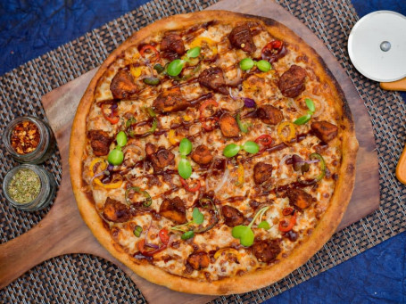 Chicken With Veggies Pizza