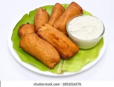 Valakka Bajji 2 Pieces