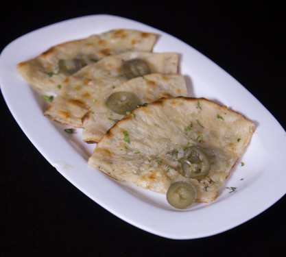 Cheese And Jalapeno Kulcha