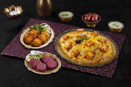 Combo Gran Celebración Con Zaikedaar Paneer Biryani 2 Porciones De Kebabs