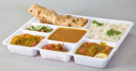 Paquete De Comida Grande De Punjabi
