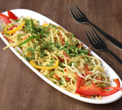 Veg Hakka Noodles (350 G)