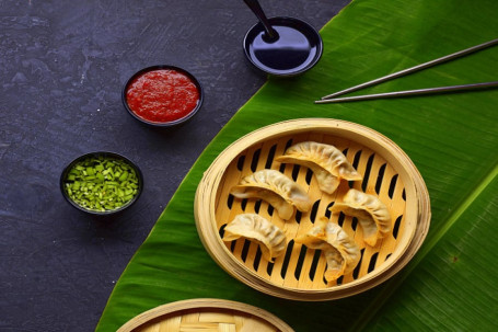 Paneer Tikka Momos [5 Piece]