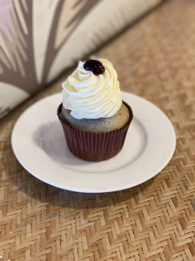 Eggless Blueberry Cup Cake