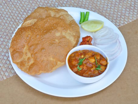 Channa Poori (3)