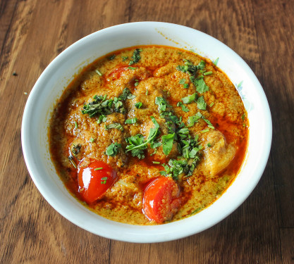 Punjabi Dum Aloo(Red Gravy)