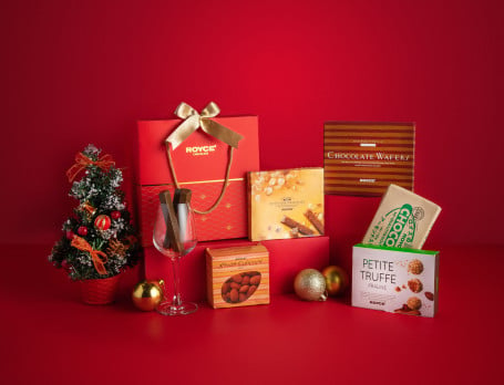 Nutty And Nice Gift Hamper