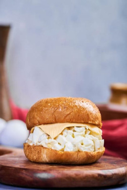Boiled Egg Wheat Burger: