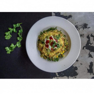 Aloo Tikki And Corn Chat