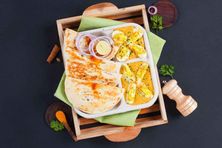 Fiambrera Mughlai Egg Curry Bread Kulcha