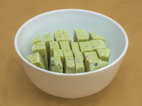 Sitaphal (Seasonal) Kulfi Roll