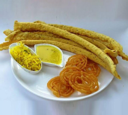 Vanela Gathiya (250 Gm) Jalebi (100 Gms) (Ghee)