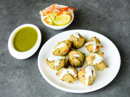 Boneless Chicken Malai Tikka (8 Pcs)