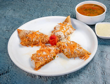 Mysore Masala Dosa (Served With Sambar And Chutney)