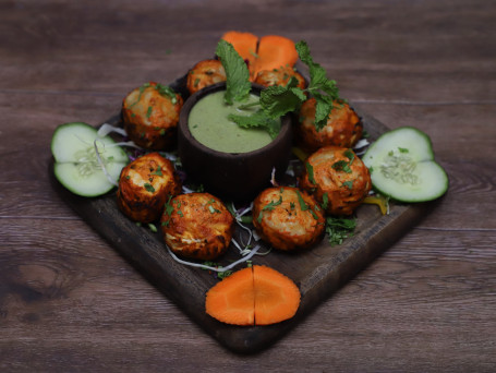 Tandoor Momos (8 Pcs)