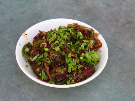 Veg Manchurian Dry (13 Pcs)