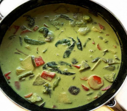 Non-Veg Red Or Green Thai Curry