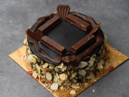 Kitkat Almond Premium Cake