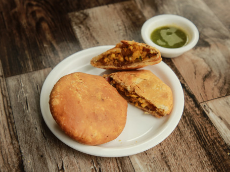 Pyaz Kachori (1 Pieces]