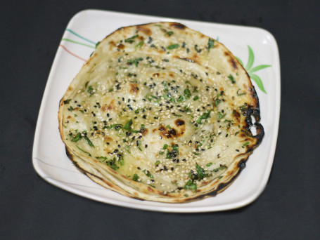 Butter Kulcha (200 Gm)