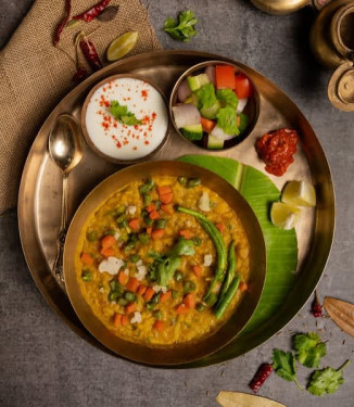 Comida Vegetal Masala Khichdi