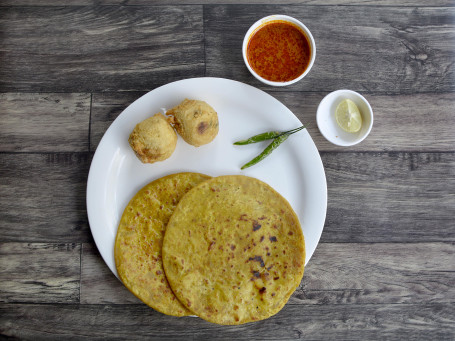 Puran Puri [2 Pieces] Amti Batata Vada [2 Pieces]