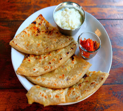 Aaloo Paratha 1