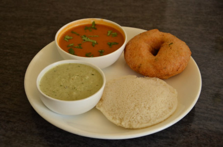 Idli Vada (1 1)