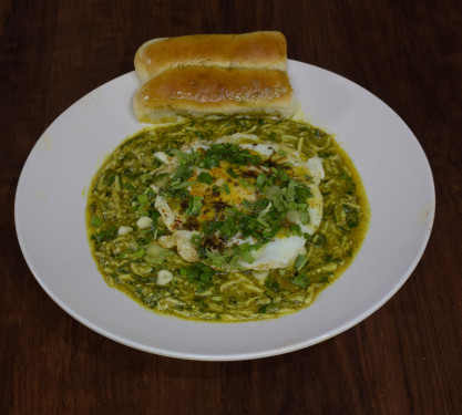 Green Ghotala [4 Eggs] With 2 Pav