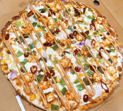 Peri Peri Paner Pizza