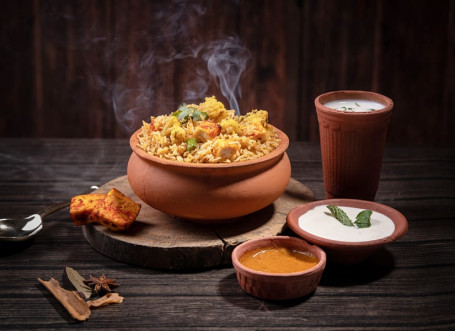 Lucknowi Paneer Matka Biryani